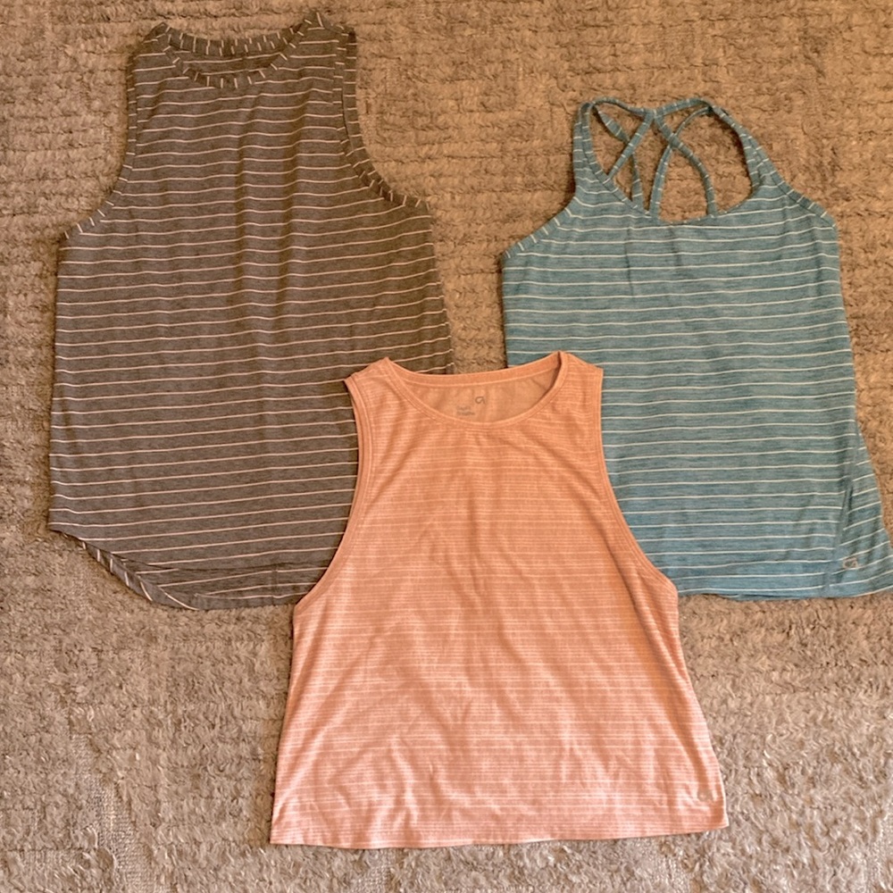 Trio of EUC striped GapFit tank tops. XS & S.